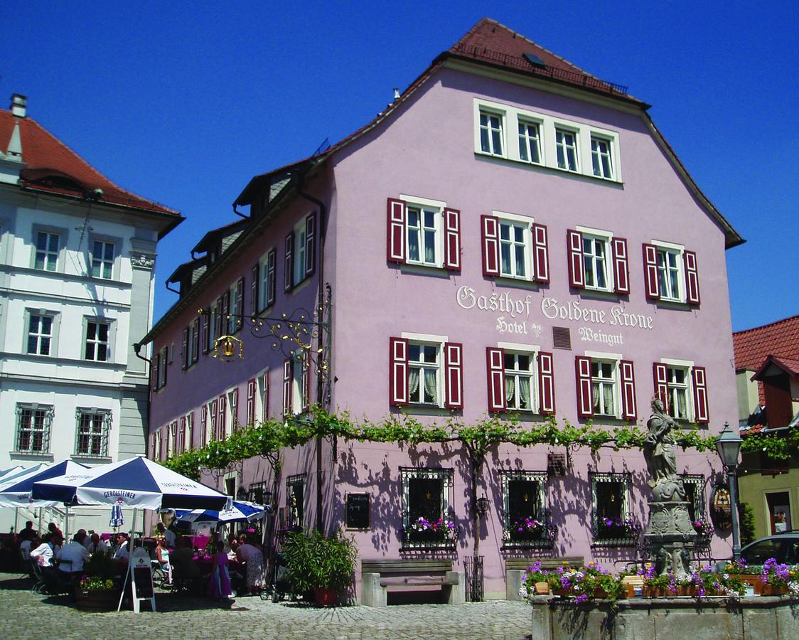 Gasthof & Hotel Goldene Krone Iphofen Bagian luar foto